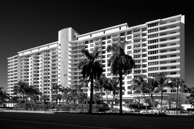 Miami's Iconic Architecture Provides Backdrop for AIA's 2010 National ...